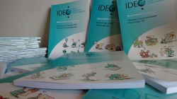Pile de manuels pour le Brevet f&eacute;d&eacute;ral d'informaticien ICT